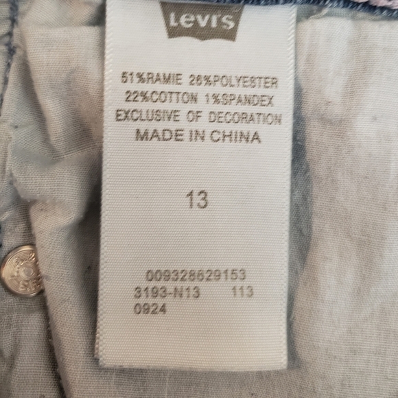 Levi's Denim Bermuda Shorts Mid-'Rise Stretch Size 13 Button Flap Pockets - Picture 10 of 10